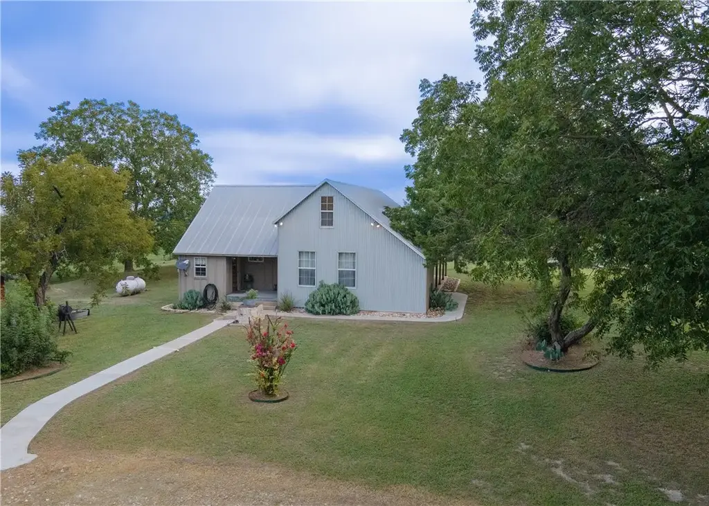 2201 County Road 311, Jarrell