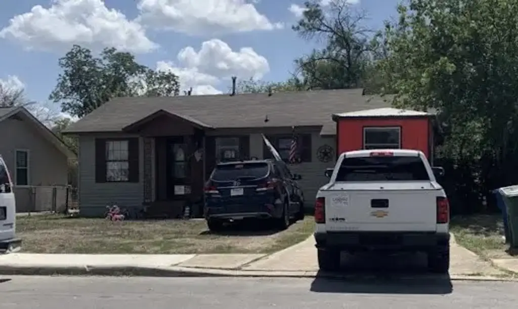 322 Menlo Blvd, San Antonio