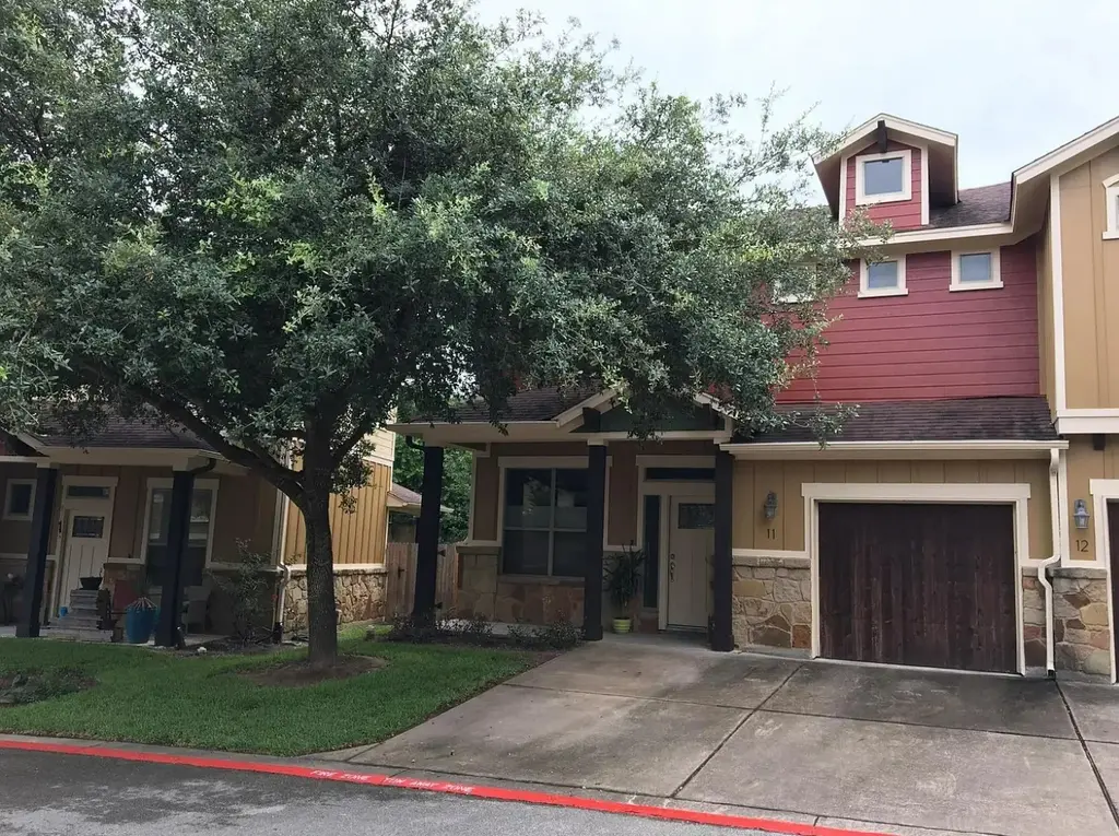 6708 Menchaca Road 11, Austin