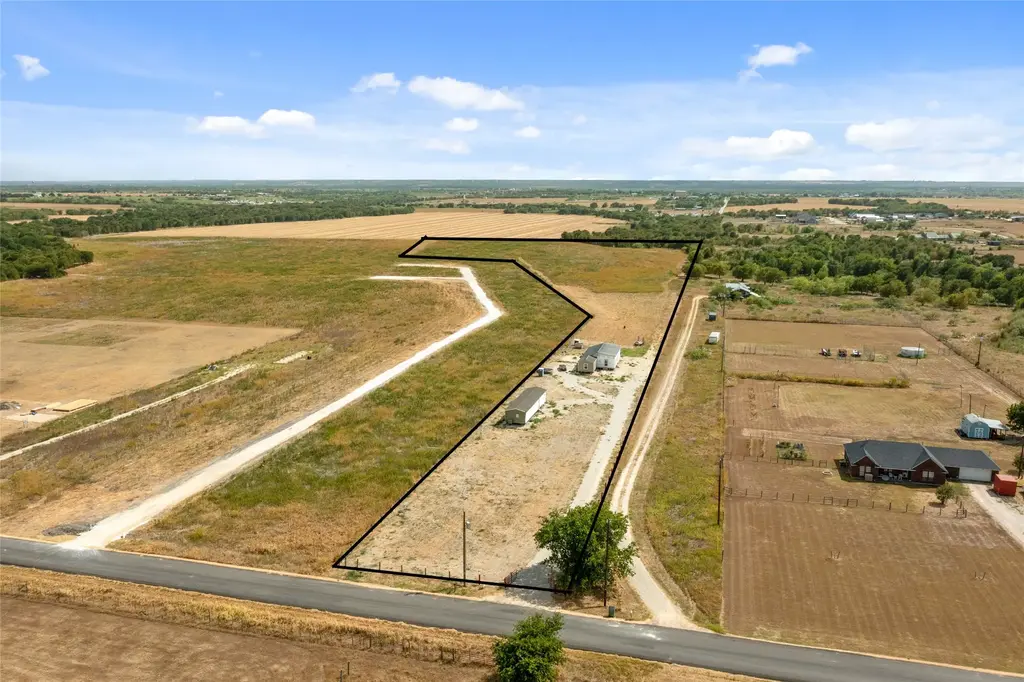15817 Giese Lane, Manor