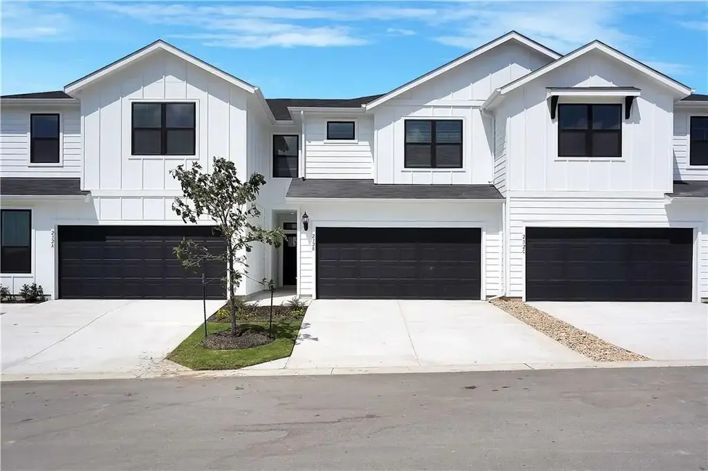 232 Fieldwood Drive B, Buda