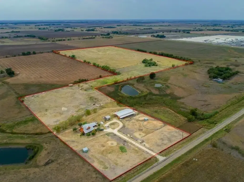 4100 County Rd 404, Taylor