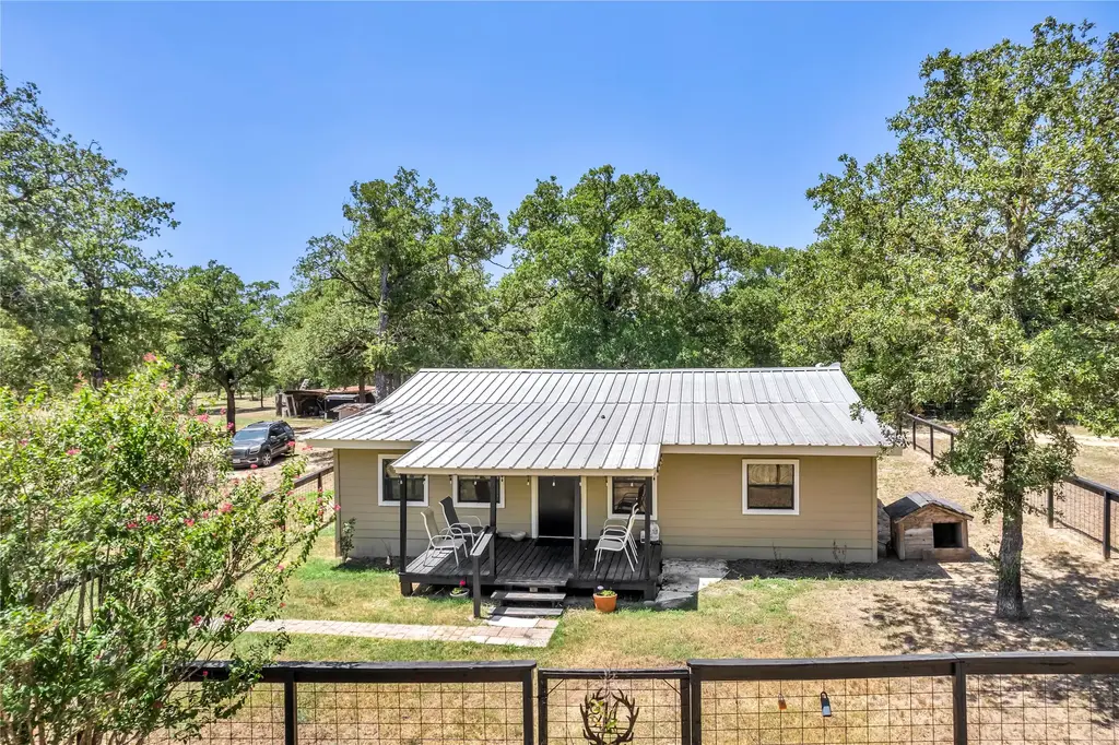 148 Milam Lane, Bastrop