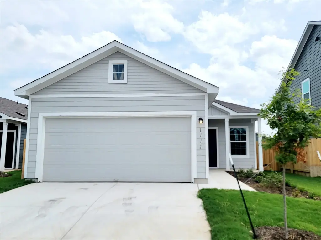 1111 Cattail, Bastrop