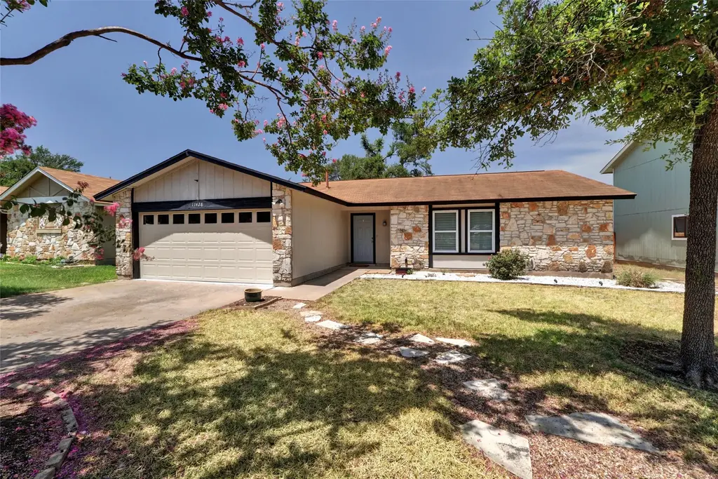 11428 Bristle Oak Trail, Austin