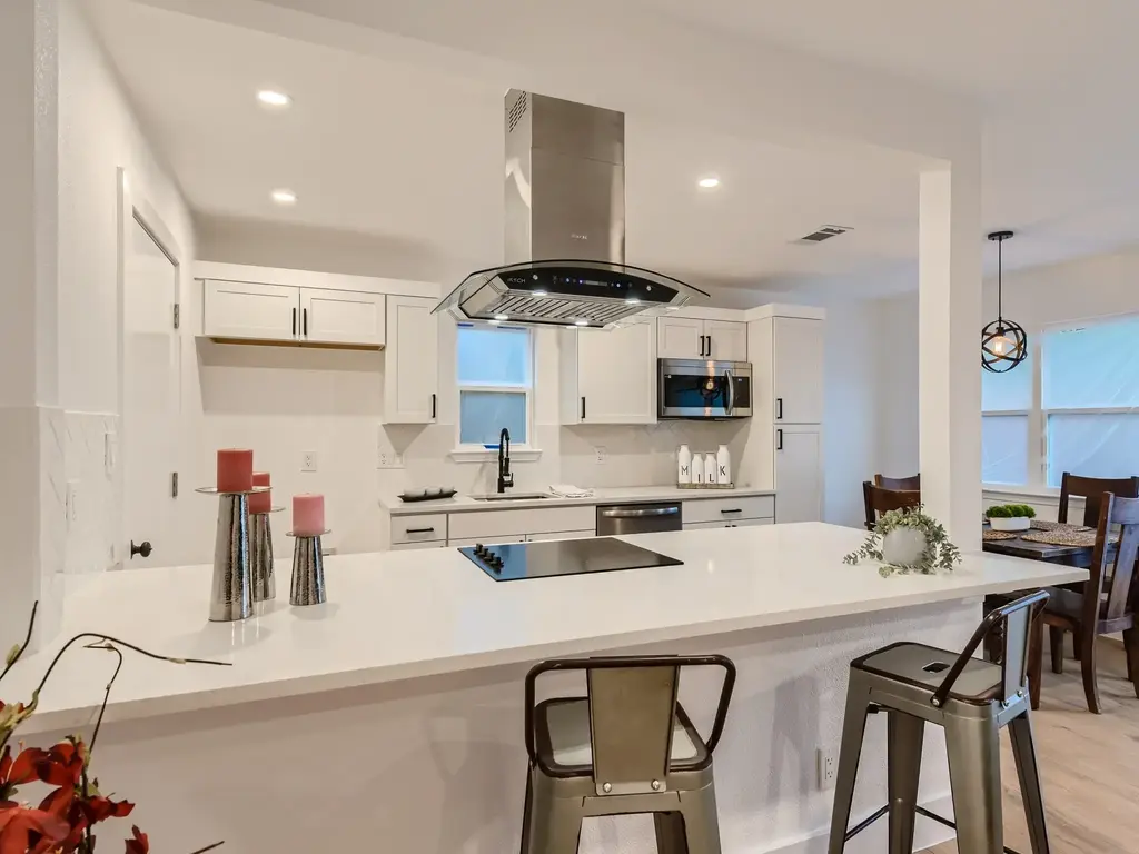3421 Galesburg Drive, Austin
