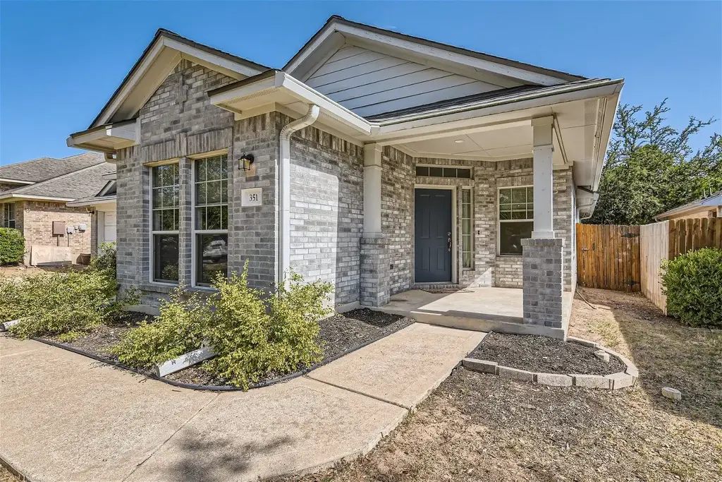 351 Canterbury Drive, Austin