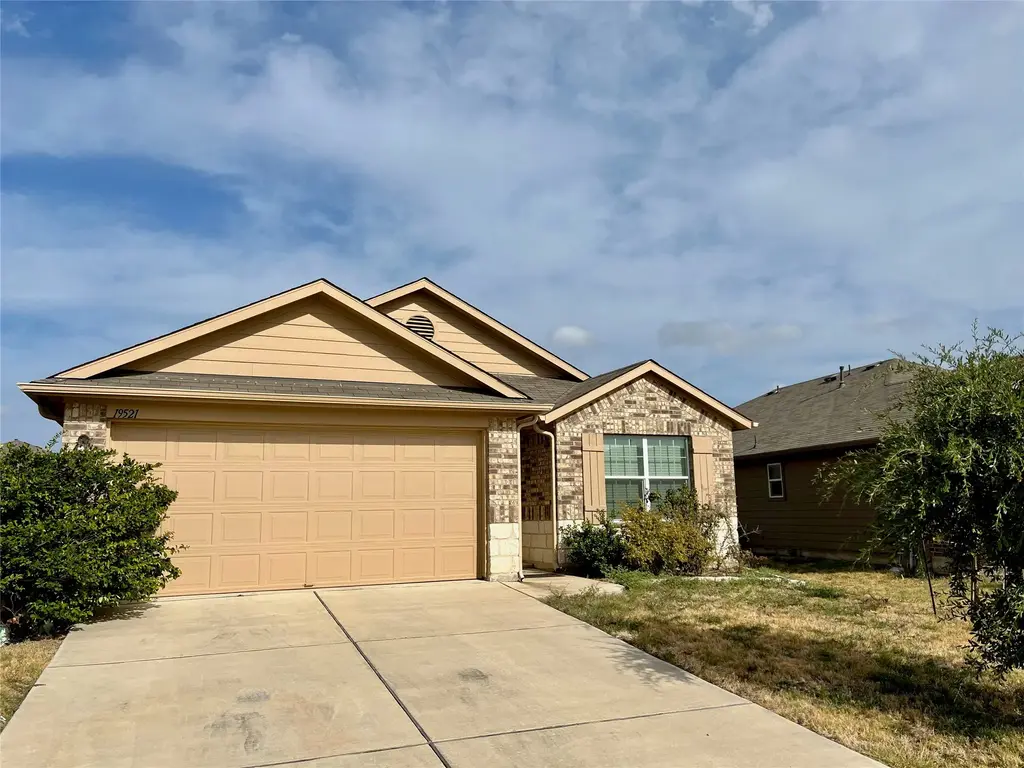 19521 Great Falls Drive, Manor