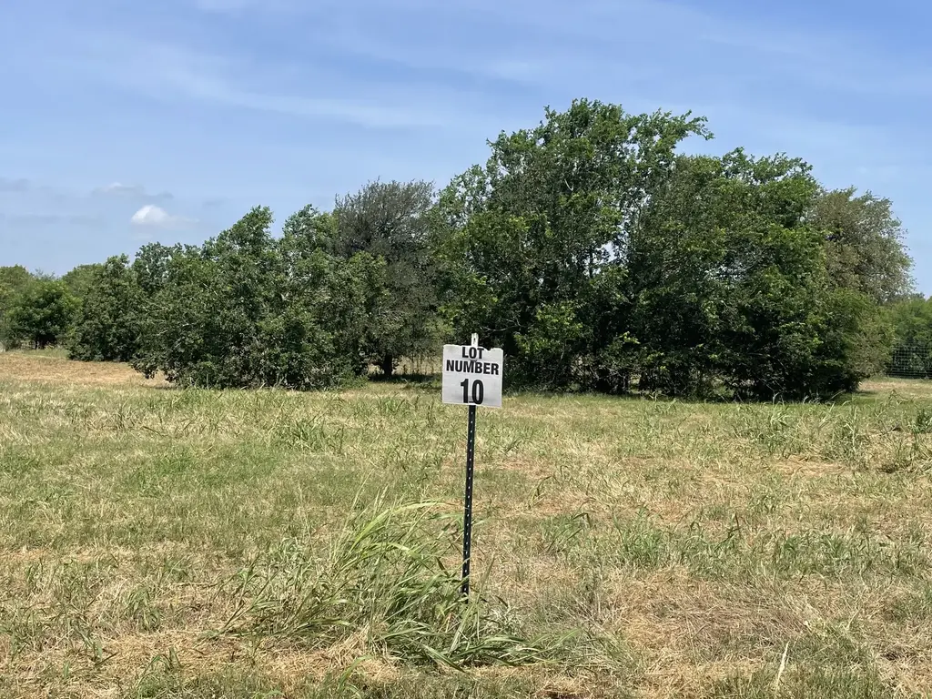 Tbd Lot 10 County Road 468, Elgin
