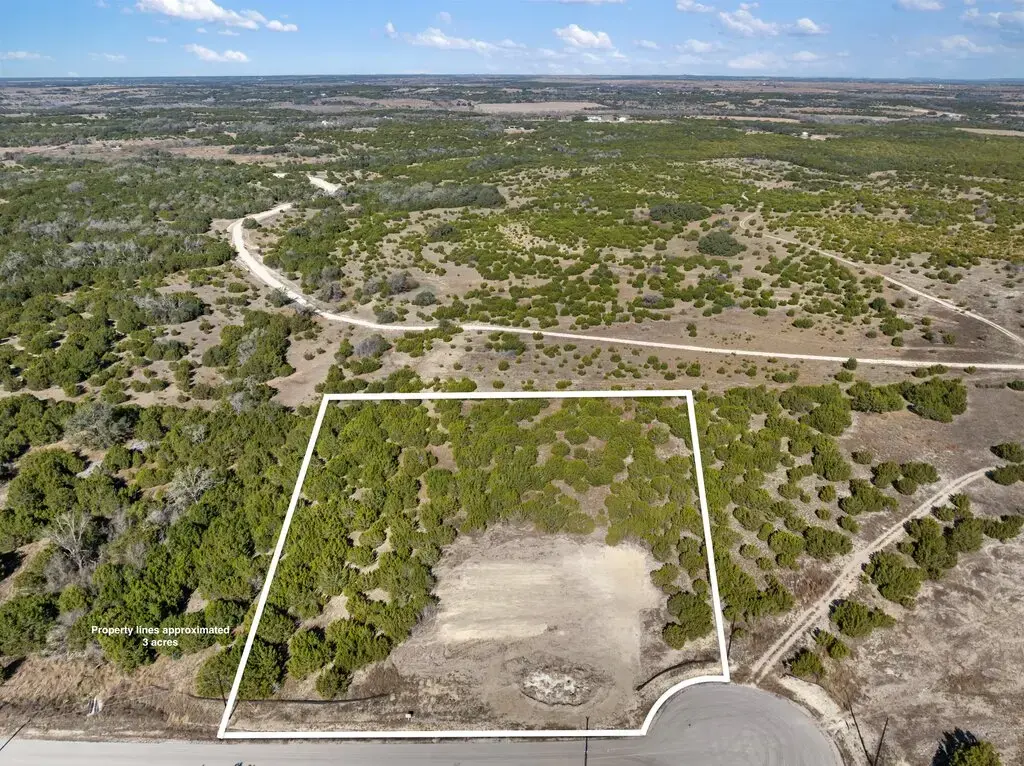 182 Whispering Wind Road, Bertram