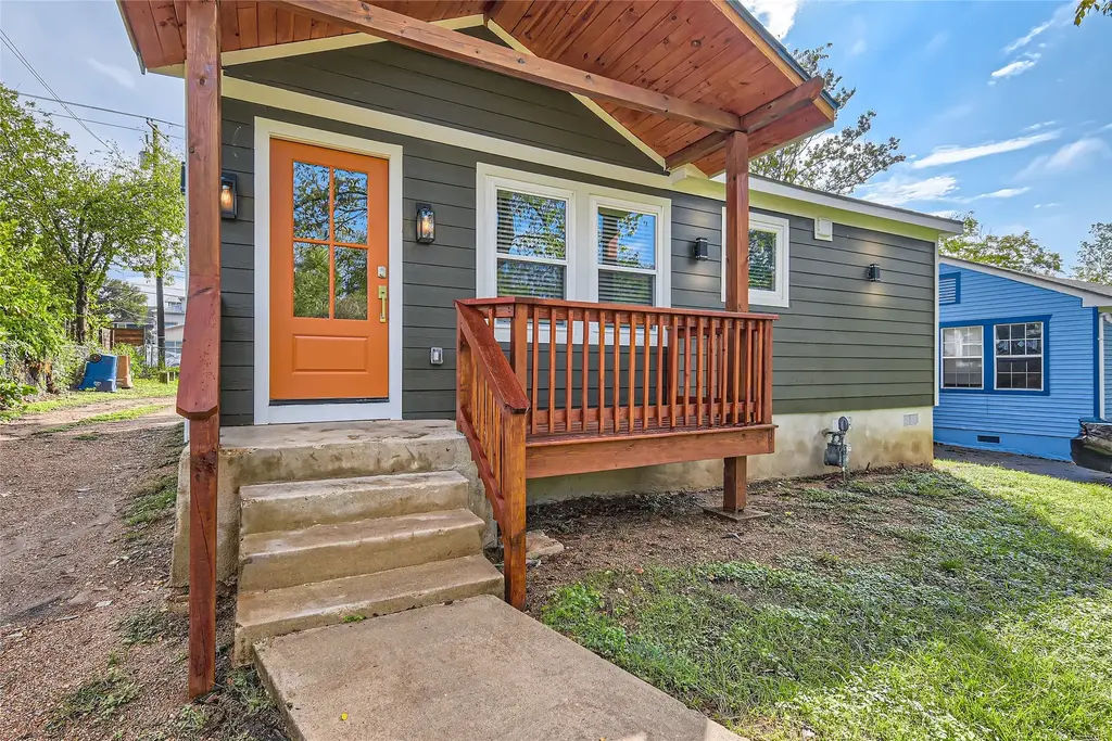 2939 Higgins Street, Austin
