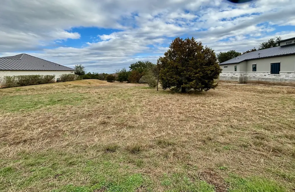 618 Broken Hills Drive, Horseshoe Bay