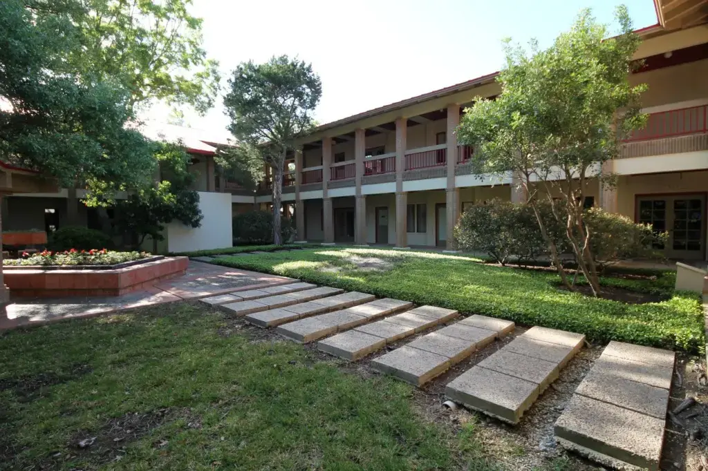 12325 Hymeadow Bdg 2 Drive 201, Austin