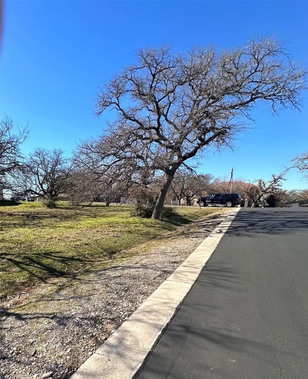 5001 Powder Horn Drive, Horseshoe Bay