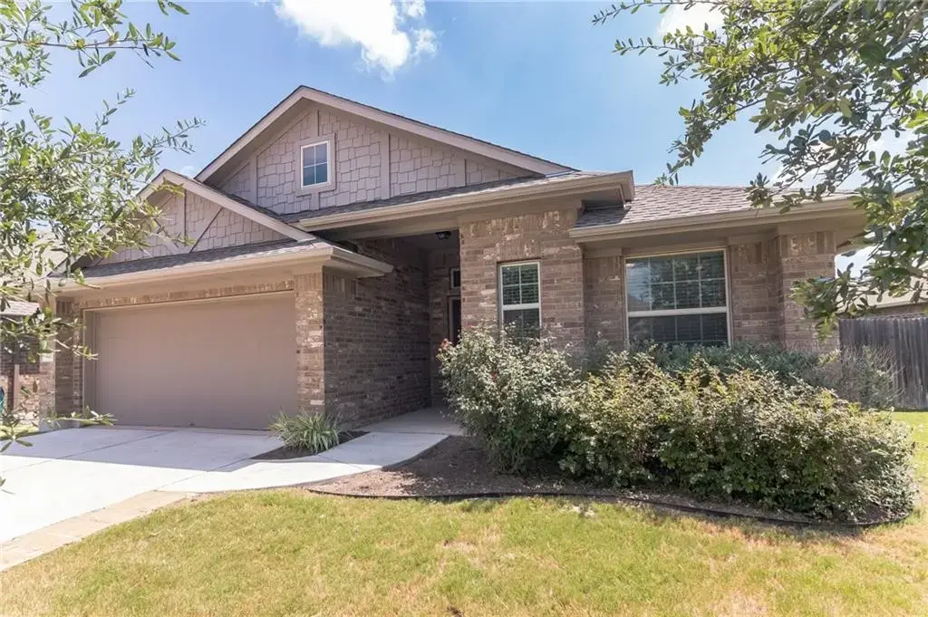 320 Lightcliff Street, Hutto