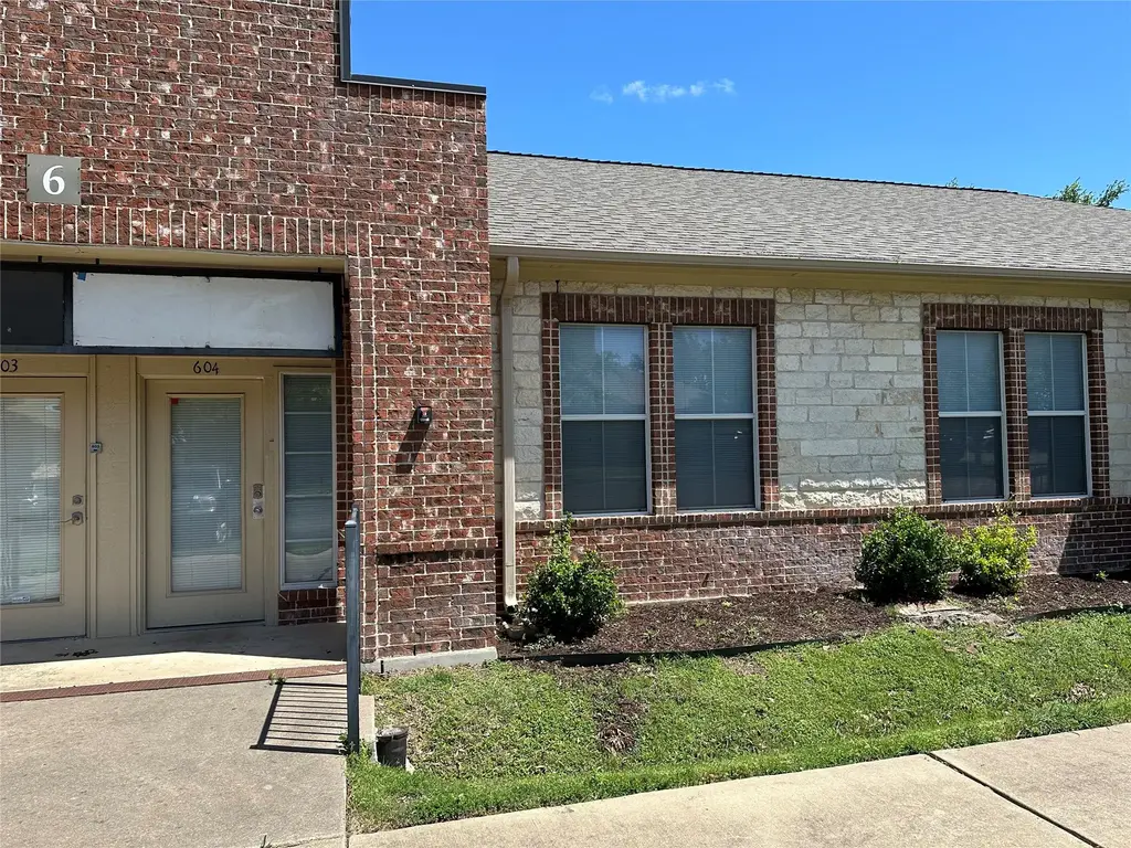 15901 Central Commerce Drive 604, Pflugerville