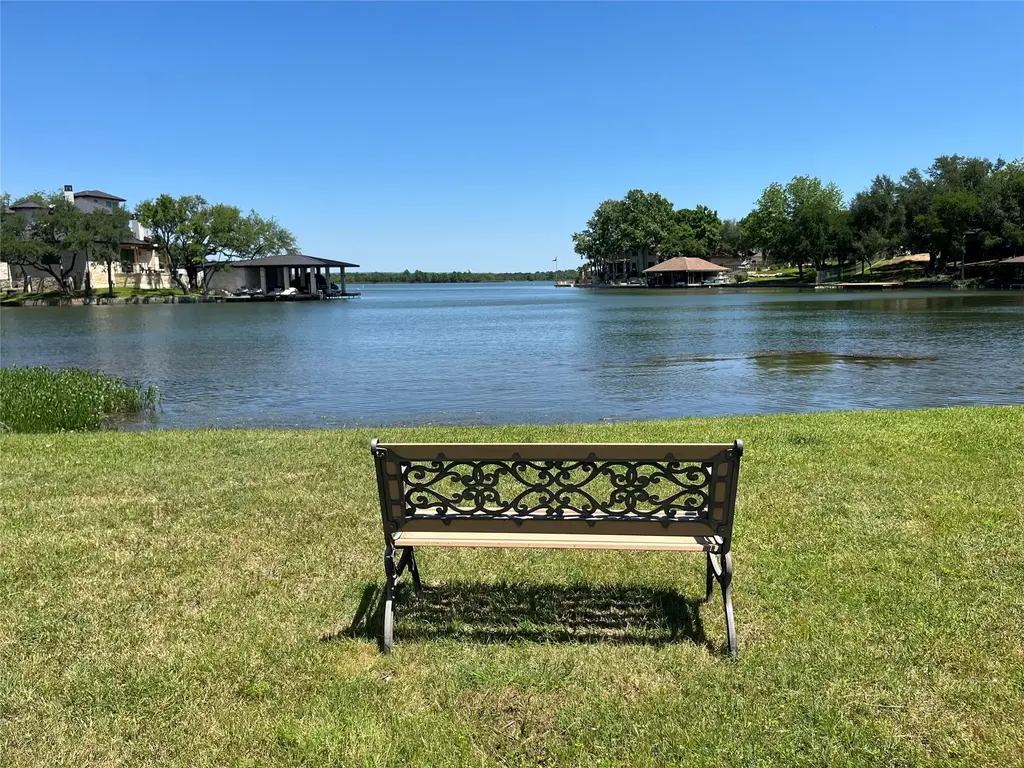 2506 Oak Trail, Horseshoe Bay