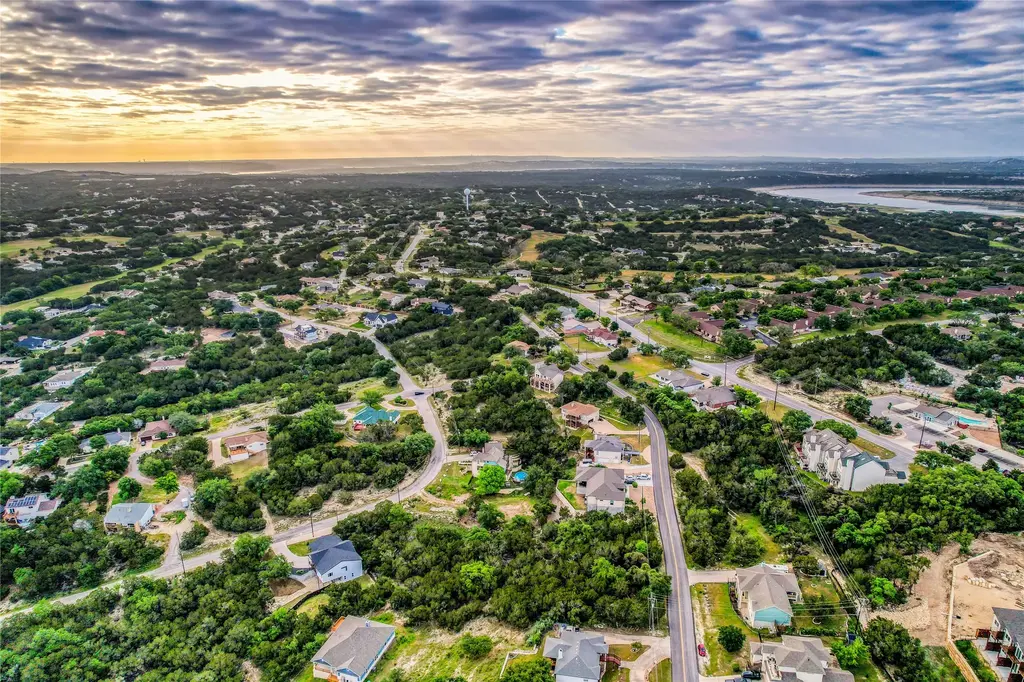 21110 High Drive, Lago Vista