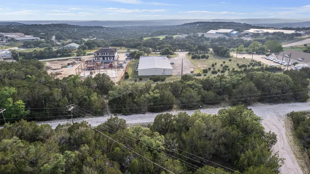 8106 Arapaho Trail, Lago Vista
