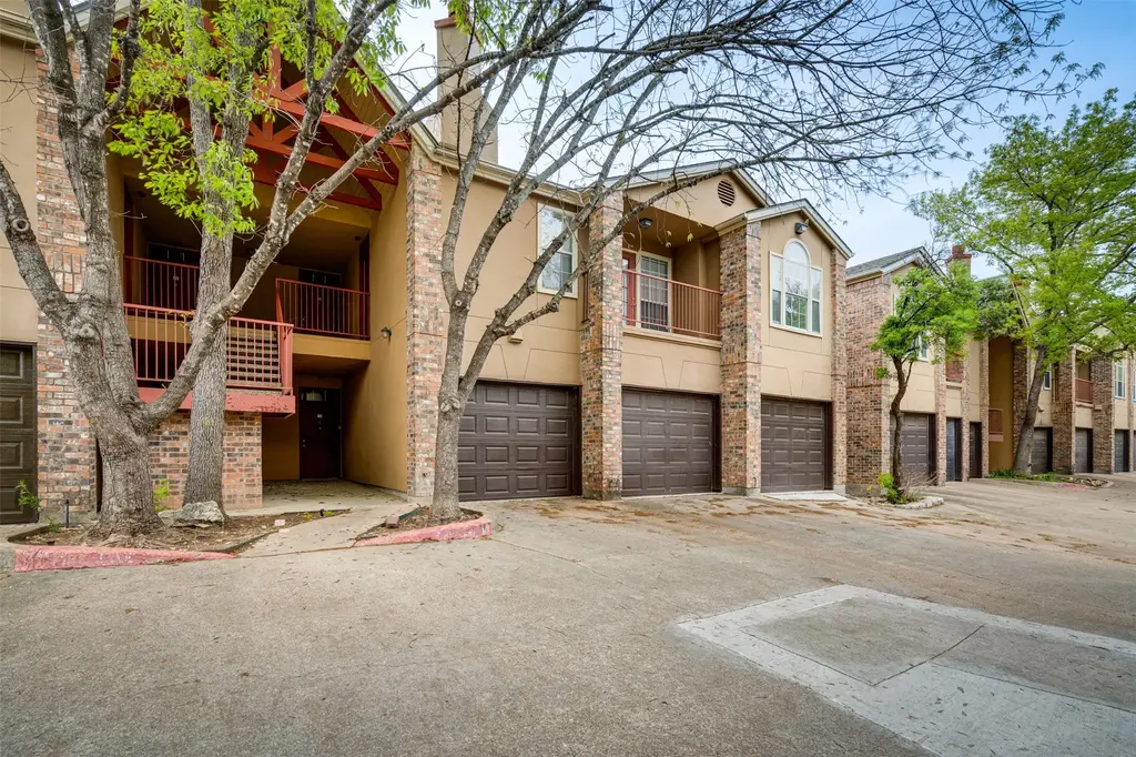 6804 N Capital Of Tx Highway 411, Austin