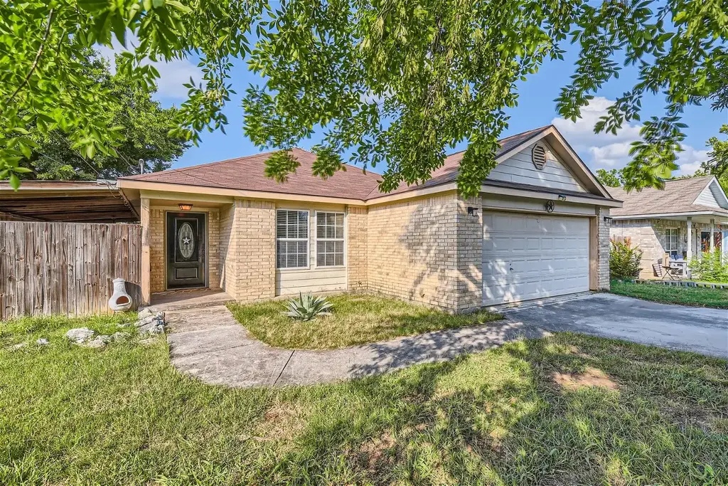 134 Bellair Drive, Kyle