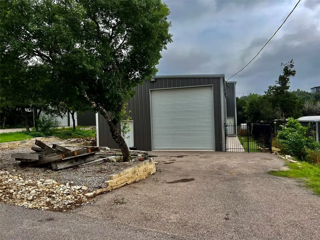 15002 Iowa Street, Austin