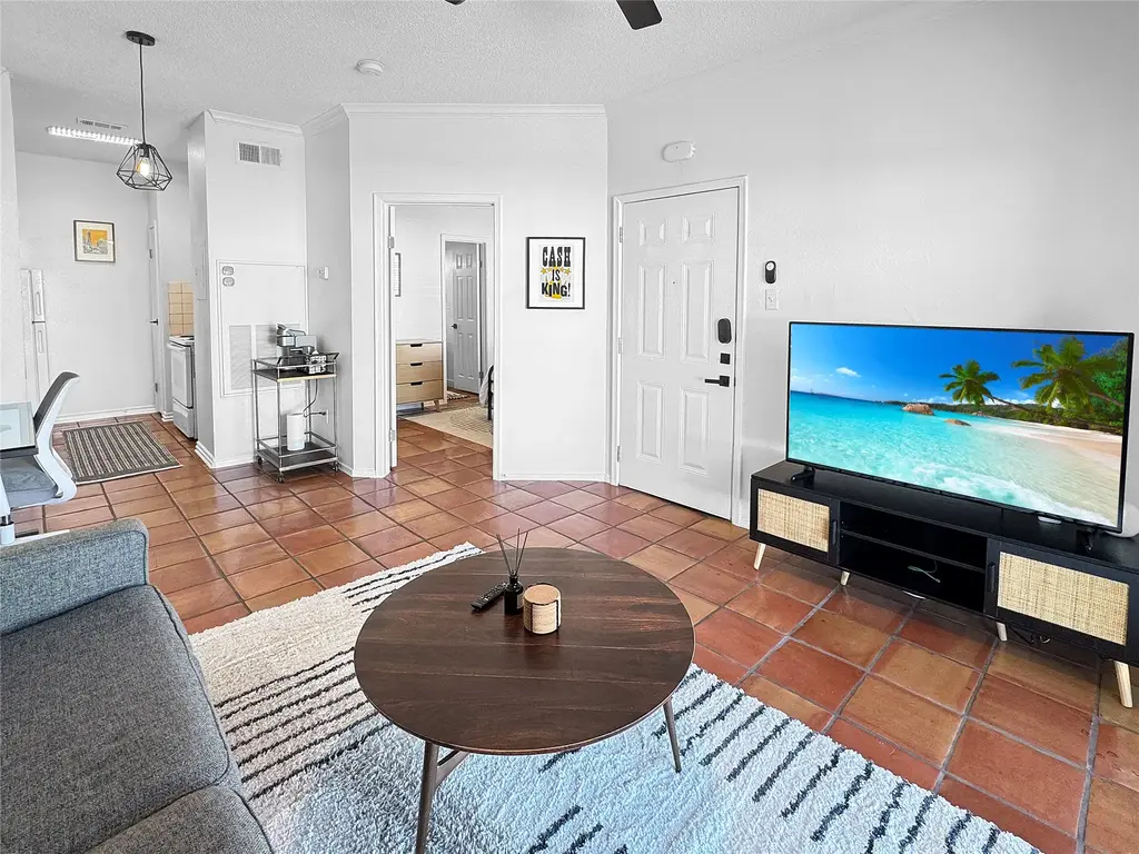 12166 Metric Boulevard 213, Austin