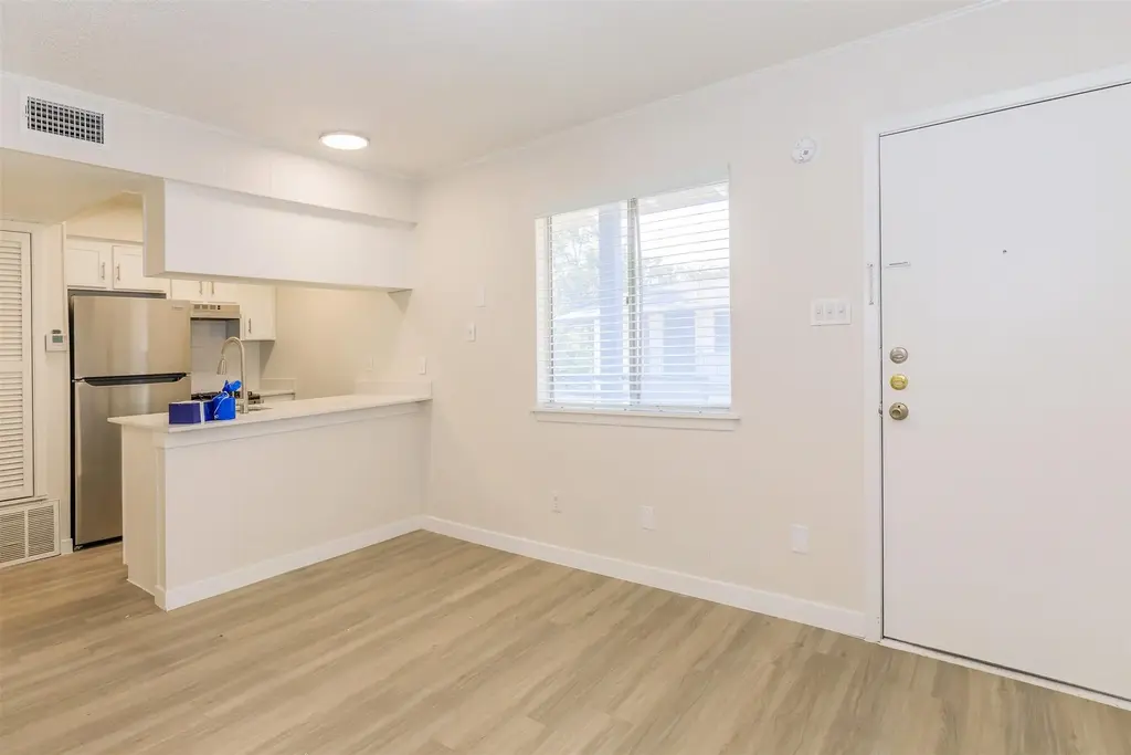 4200 Avenue A 111, Austin