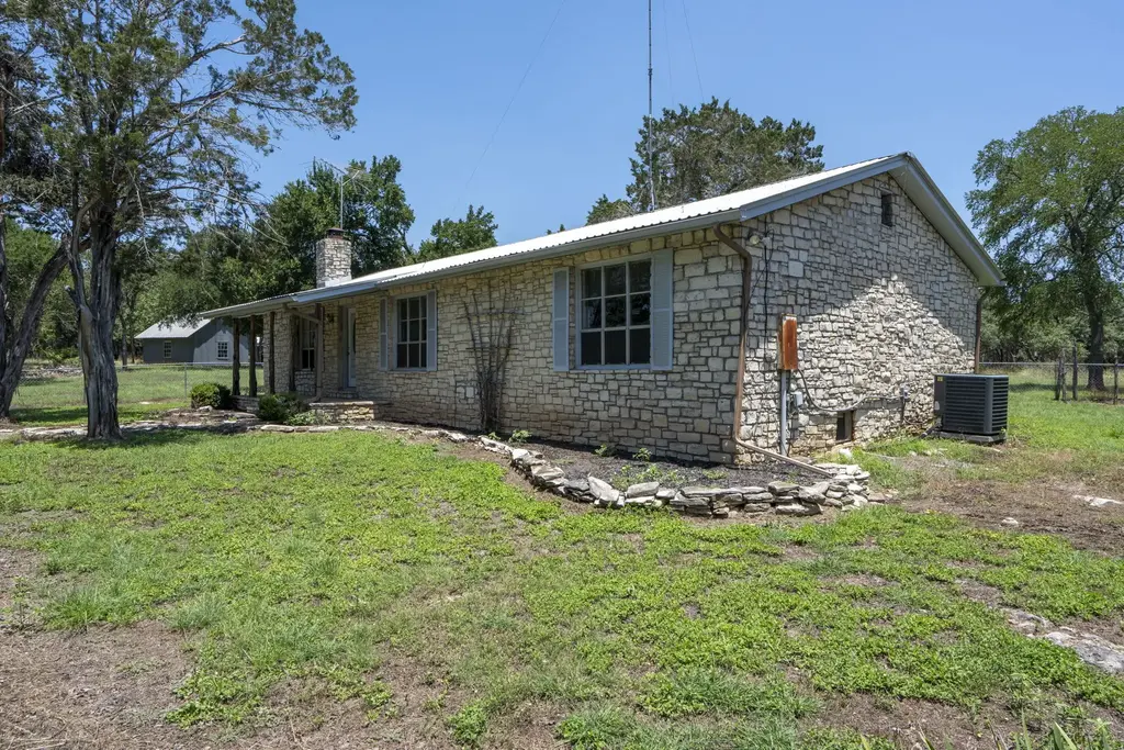 801 Billie Brooks Lane, Driftwood