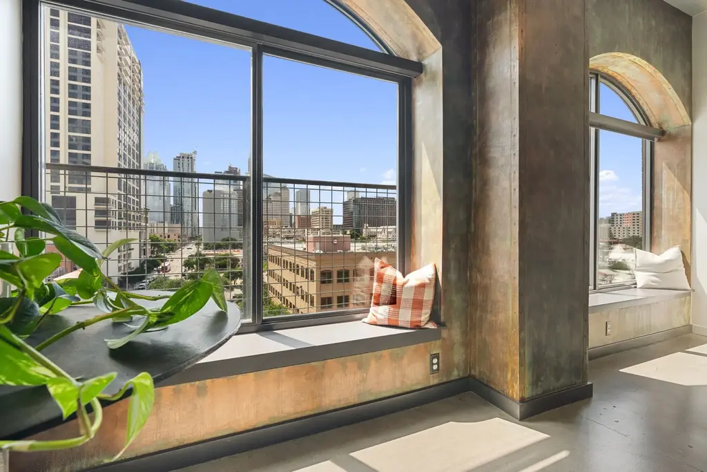 507 Sabine Street 605, Austin