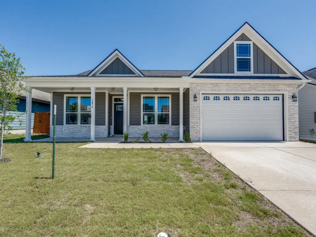 171 Lost Maples Way, Marion