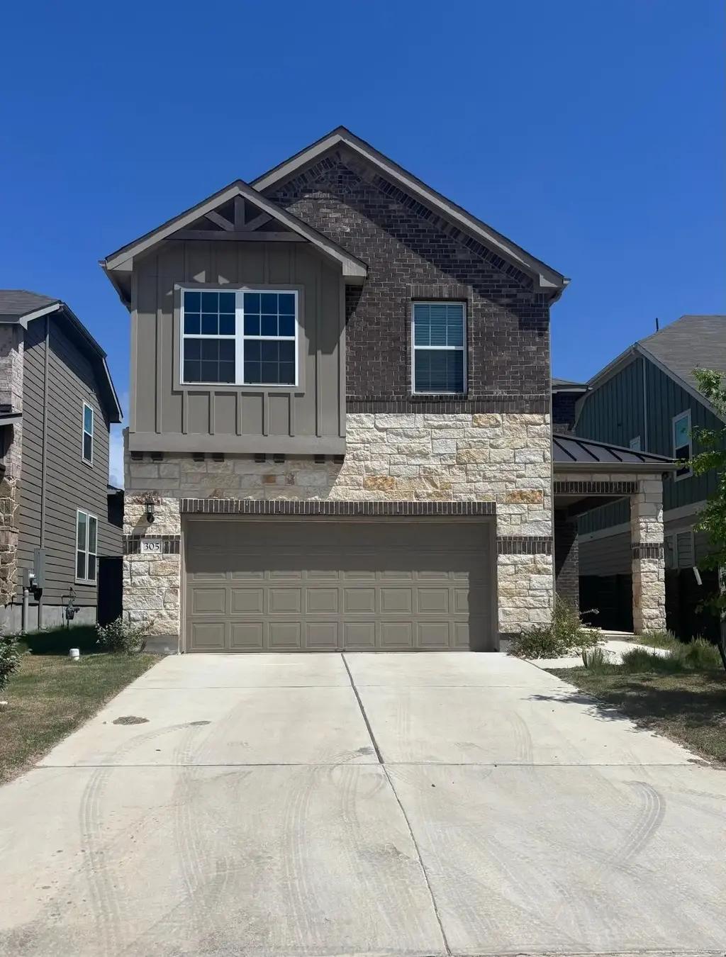 305 Harbors Lane, Leander