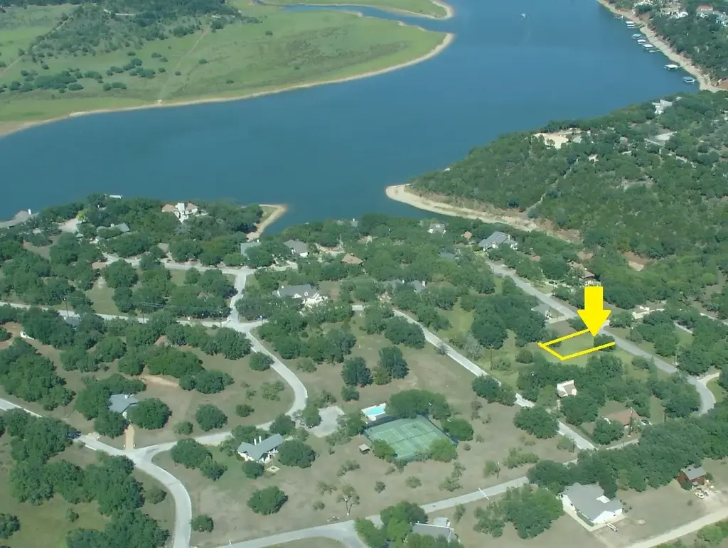 312 Coventry   (lot 375) Drive, Spicewood