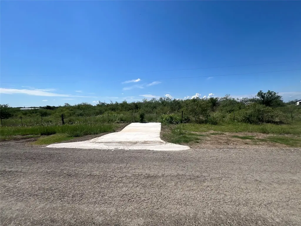 2630 Cr 466, Elgin