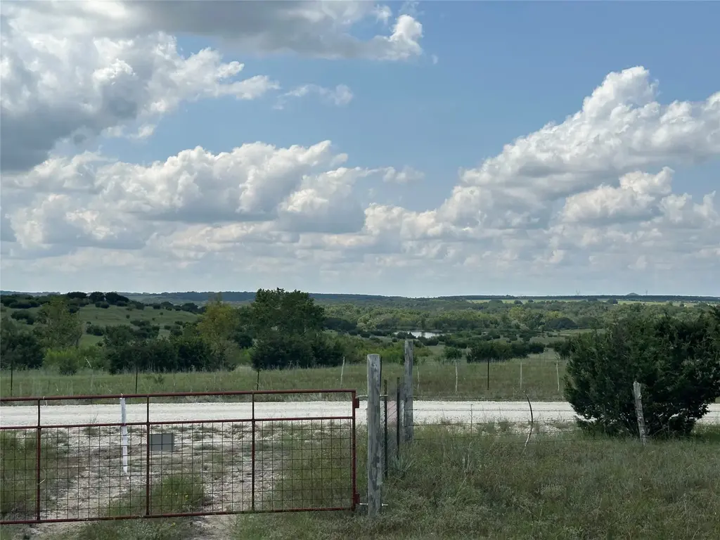 542 Co Road 2275, Lampasas