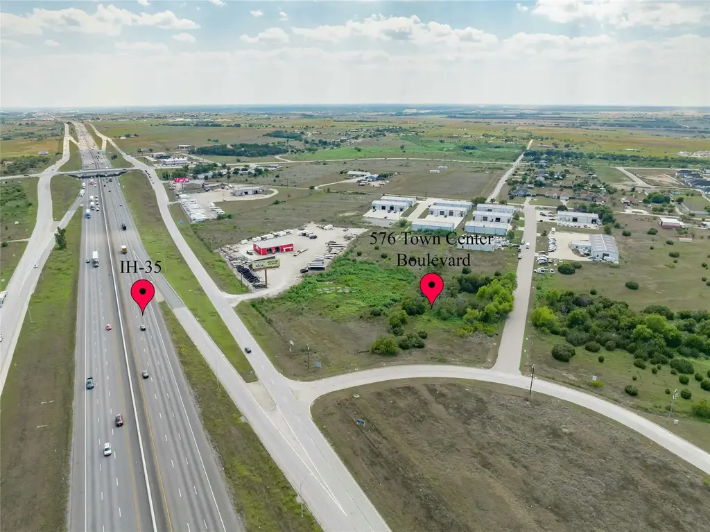 576 Town Center Loop, Jarrell