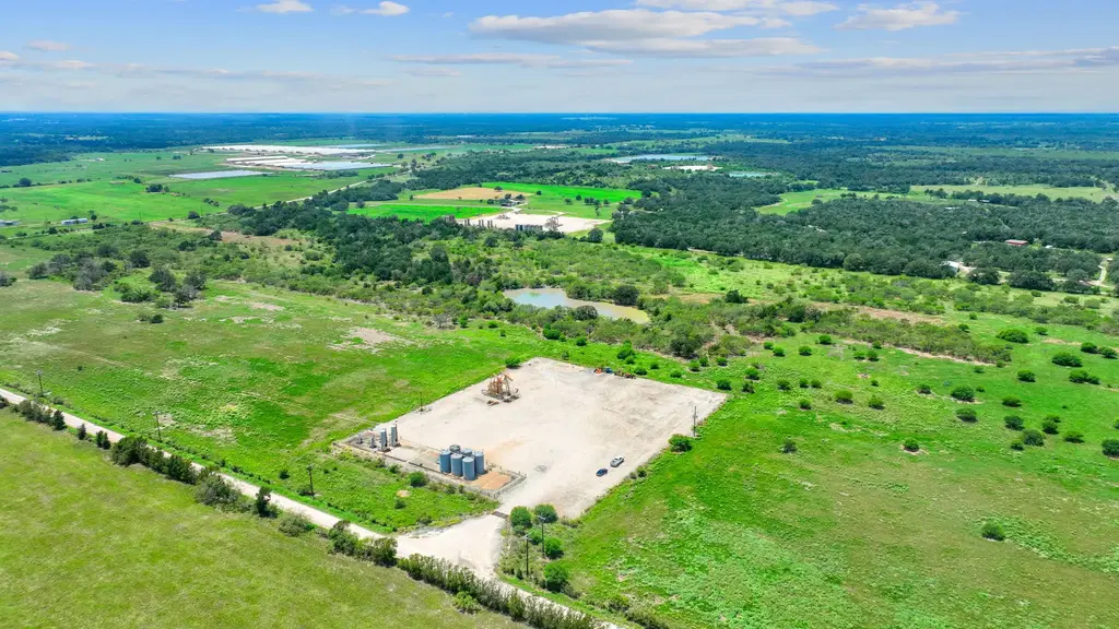 Lot 7 County Road 402, Flatonia