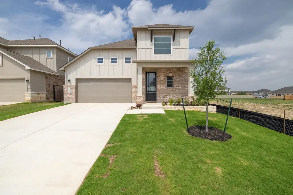 528 Palatino Bend, Liberty Hill