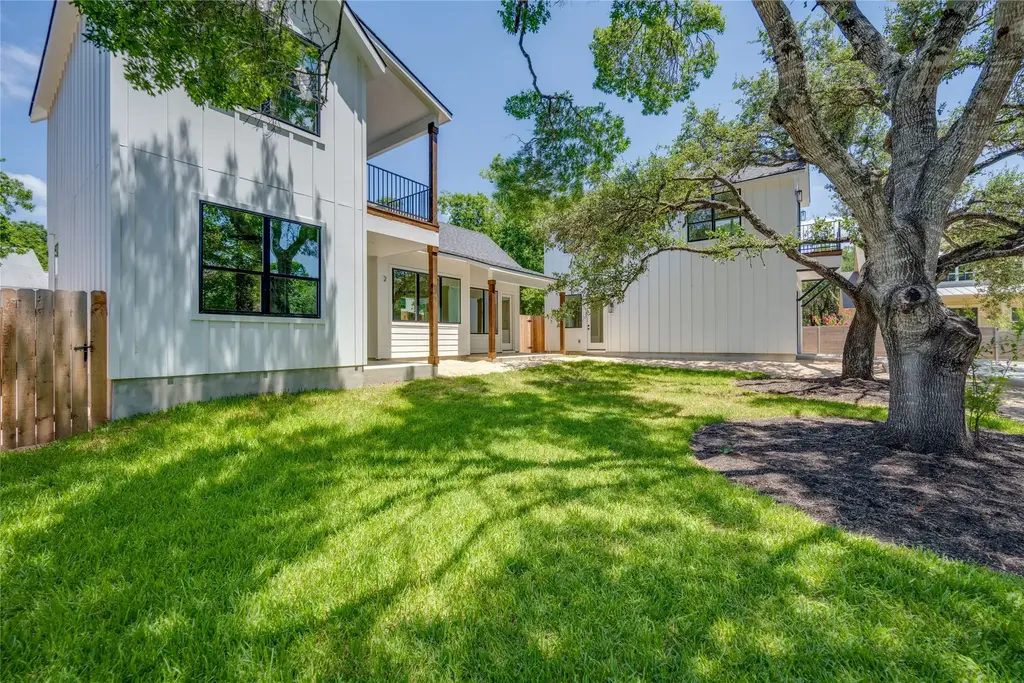 1928 Miles Avenue 2, Austin