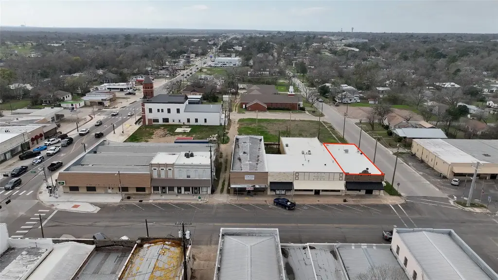 239 N Main Street, Rockdale