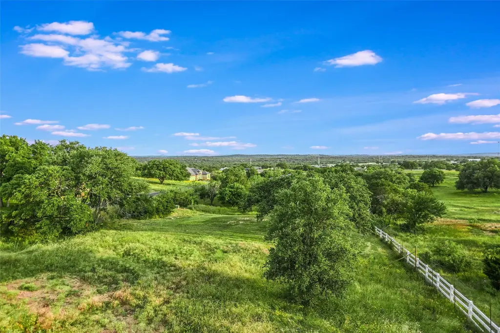 Lot W12010 Cats Eye, Horseshoe Bay