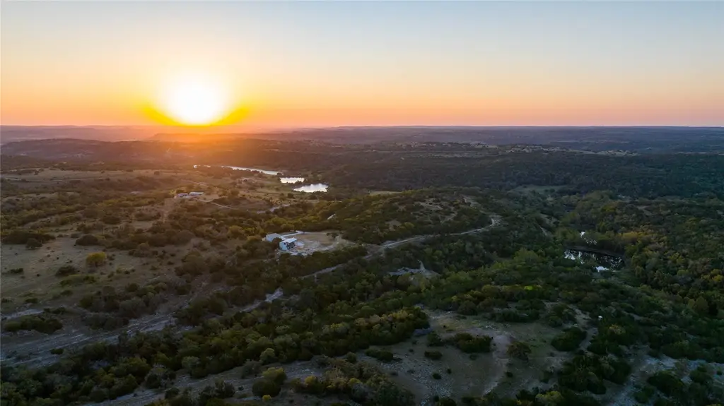 582 Delaware Creek Road, Blanco
