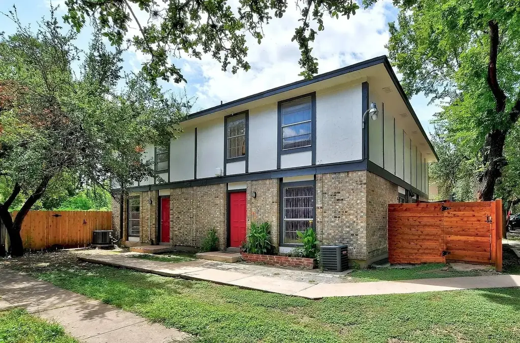 5807 Cougar Drive C, Austin