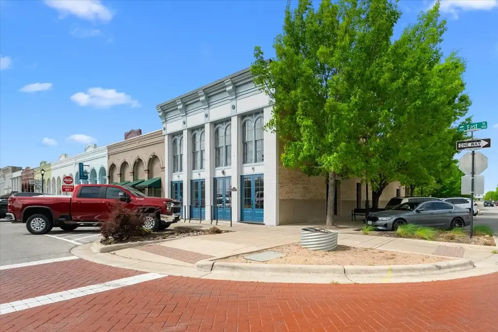 117 East Street, Hutto