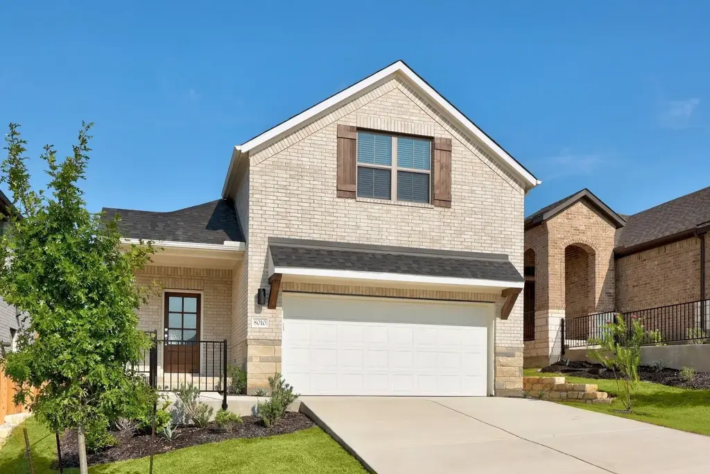 8010 Shining Flor Run, Lago Vista