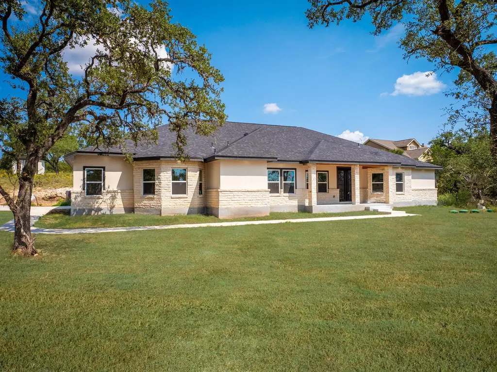 1522 Shady Hollow, New Braunfels