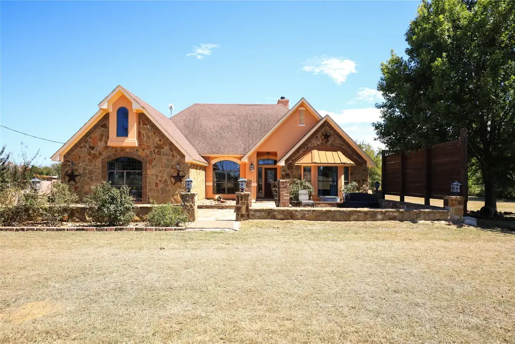 535 Upper Elgin River Road, Elgin
