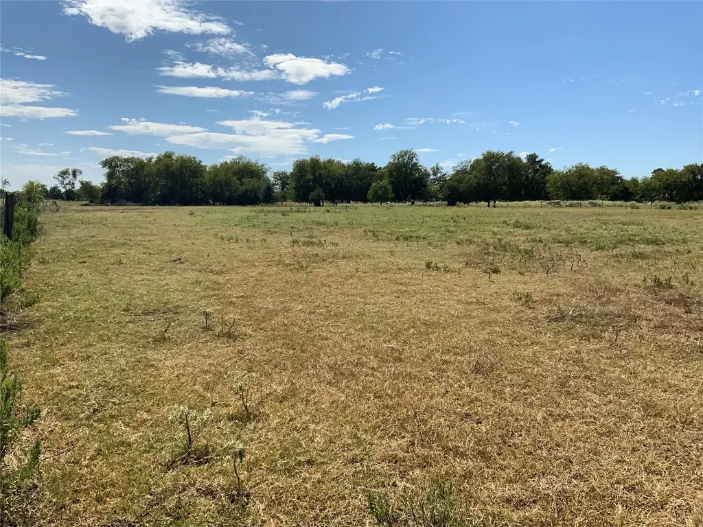 8989 Fm 141 Road, Dime Box