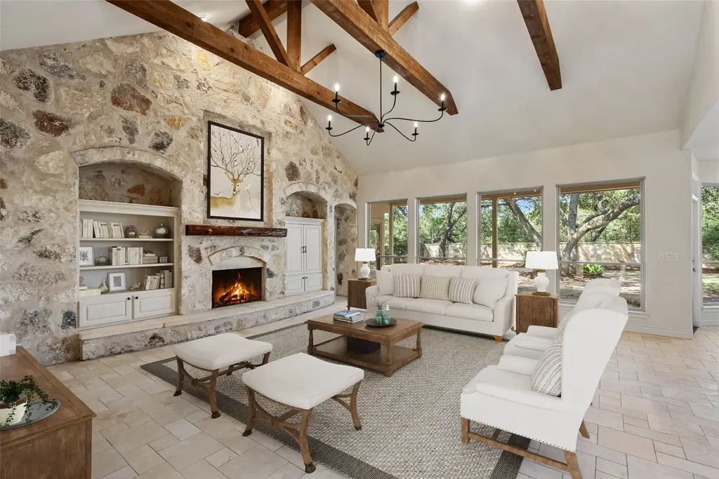 1881 County Road 414, Spicewood