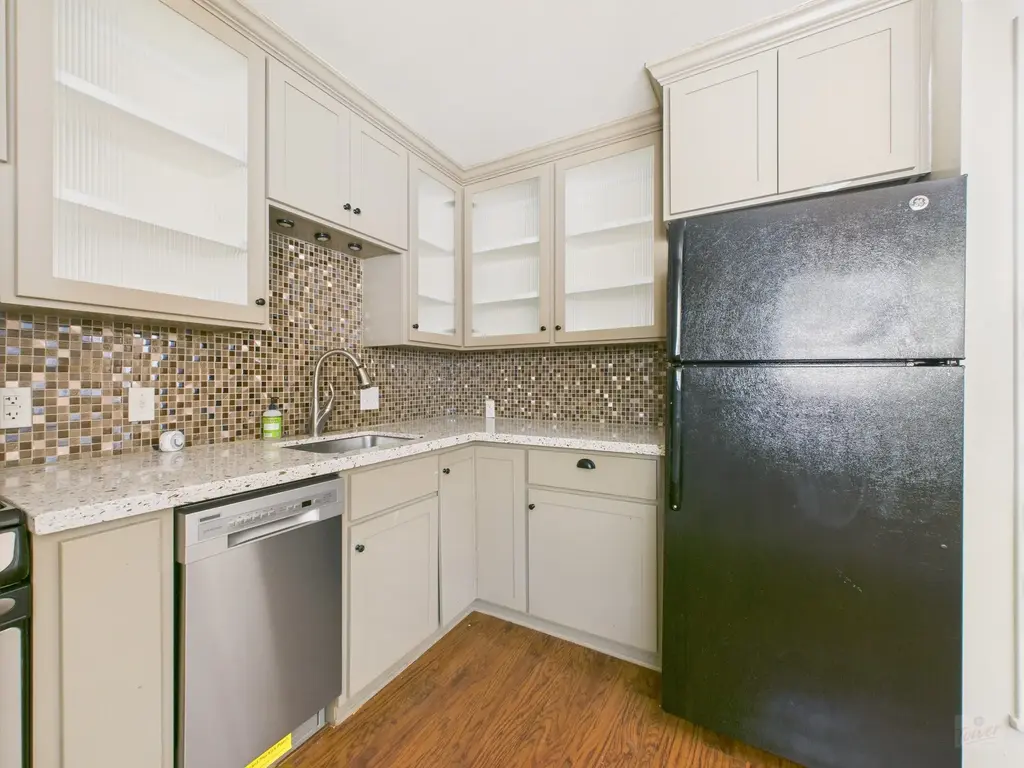 803 W 28th Street 202, Austin